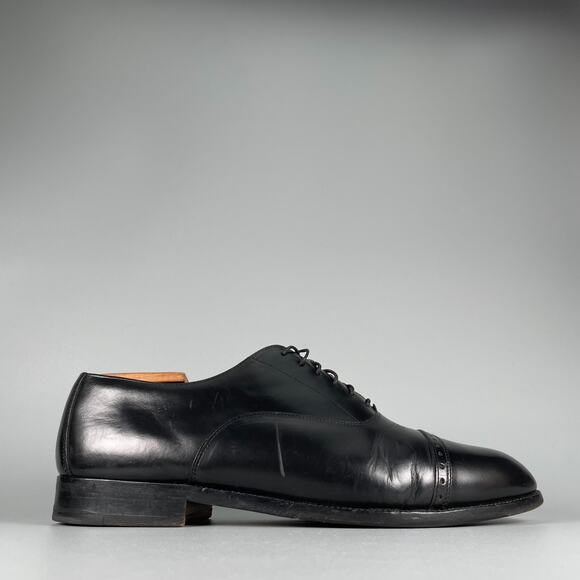 GH Bass & Co Men\'s Size 9.5 D Black Leather Casual Cap Toe Dress Shoe Oxford GUC